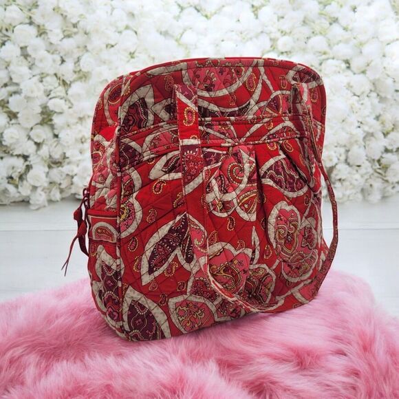 Vera Bradley Handbags - Vera Bradley Rosy Posies Sweet‎ Pleat Tote Retired Pattern